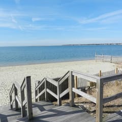Bright & Airy 3BR Home with Views of Lewis Bay! (1498)