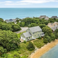 Exclusive Gated Great Island on Nantucket Sound (1783)