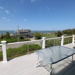 Expansive 5BR Custom Home - Short Stroll to Mants Beach (2185)