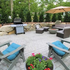 Lower Level Apartment Close to Town and Beaches (2314)