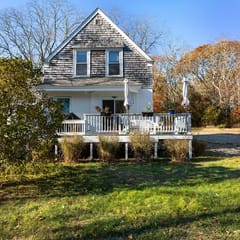 Wellfleet 2BR Retreat – Walk to Bay & Kayak! RPMC007