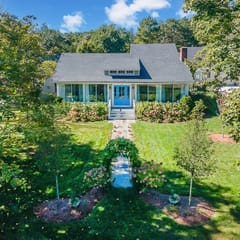 Relaxing Cape Cod Stay in a Charming Osterville Setting RPAM121