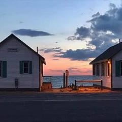 Iconic Bay Front Cottage #3 (2404)