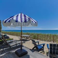 Decadent Beachside Cottage 50 Feet to Waters Edge (2393)