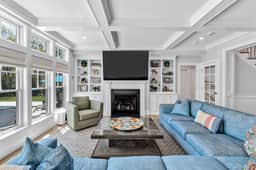 Wander Cape Cod Allure