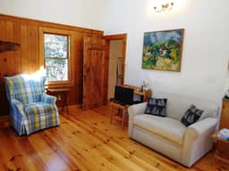 Sweet Cottage Retreat Near Cape Cod Beaches! (2080) - Image 4