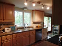 Spacious Eastham Home Close to National Seashore & Bike Trail (1889) - Image 4