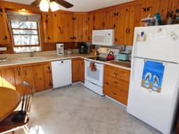 Sweet Vacation Rental Near the Bay (1901) - Image 3
