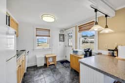 Waterfront Cottage With Private Beach! (2052) - Image 5