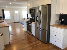 Recently Renovated - Like NEW!! Bright & Open Floorplan (2434) - Image 5
