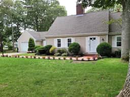 Desirable Wianno  Circle area rental home near Dowses beach village RPMS010 - Image 2