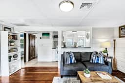 Seaview Ave Cottage w/ Central Air and Close to it All! RPAM009 - Image 4