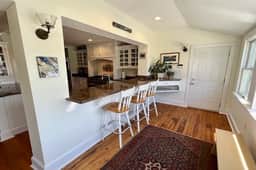 6 Bedroom Charmer Close to the Beach RPAM015 - Image 4