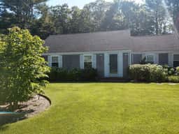 Well-Located in Osterville  Close to beach and village RPMS042 - Image 2
