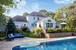 Comfortable Sandwich Home with Pool RPAM014 - Image 2