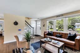 Centrally Located Hyannis Home Close To It All RPAM080 - Image 5