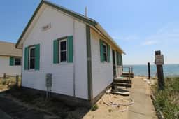 Water Front Days Cottage #15 (2255) - Image 3