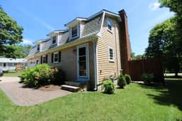 Great Home With Large Yard 300 Yards To Sheep's Pond (2277) - Image 3