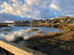 Waterview AND Close to Town! (CS0007) - Image 4
