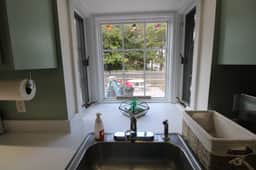 Stunning Private Yard, Close to Town & Beaches (2305) - Image 4