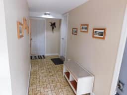 Beautifully Maintained Home Close to Town (CS0016) - Image 3