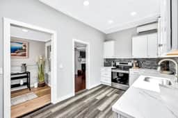 Perfectly Located Large House Just Steps From The Beach! RPAM066 - Image 5