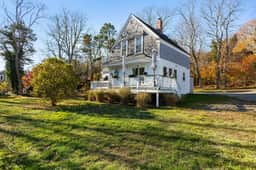 Wellfleet 2BR Retreat – Walk to Bay & Kayak! RPMC007 - Image 3