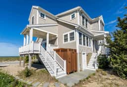 Beach House On New Silver Beach! RPLO027 - Image 4