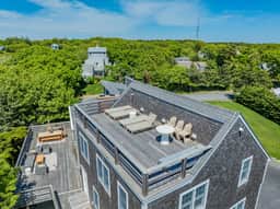 Luxury Coastal Retreat in the Private Gated Community (2426) - Image 3