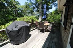 Cozy Cottage by Molls Pond  2409 - Image 4