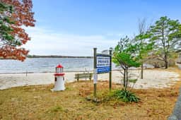 Cape Cod Lake Retreat on Angus Way RPMS169 - Image 2