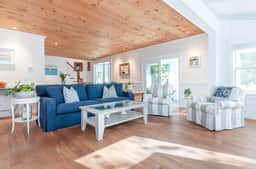 Relaxing Cape Cod Stay in a Charming Osterville Setting RPAM121 - Image 5