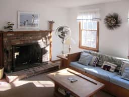 Cozy Home Near South Sunken Meadow Beach (1195) - Image 2