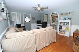 Centrally Located Victorian Style Home Near Harbor & Village (1428) - Image 4
