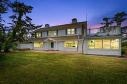 Newly offered.   Private beach, guest cottage and large yard (RPMS173) - Image 5