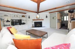 Spacious Home With Private Yard Close to Beach Abutting Conservation (2397) - Image 4