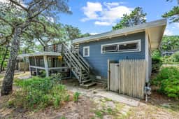 Surf Side Cottage, steps to Lecount Hollow! (CS0060) - Image 3
