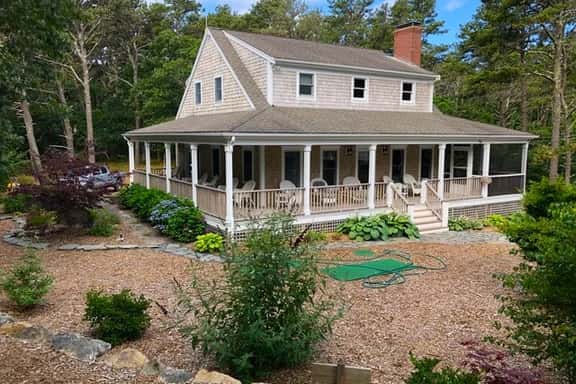 Find Your Wellfleet Vacation in this Stunning Home (1682) - Image 1