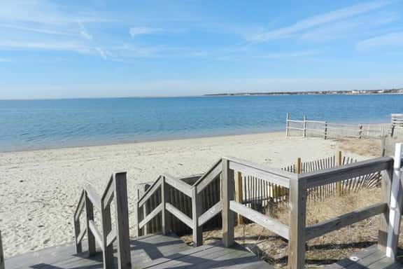 Bright & Airy 3BR Home with Views of Lewis Bay! (1498) - Image 1