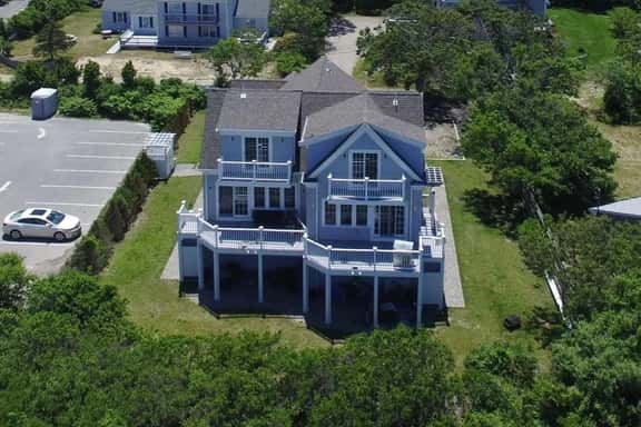 Accommodates 12 Guests Overlooking Cape Cod Bay, 6 BR/6 BTH (2048) - Image 1