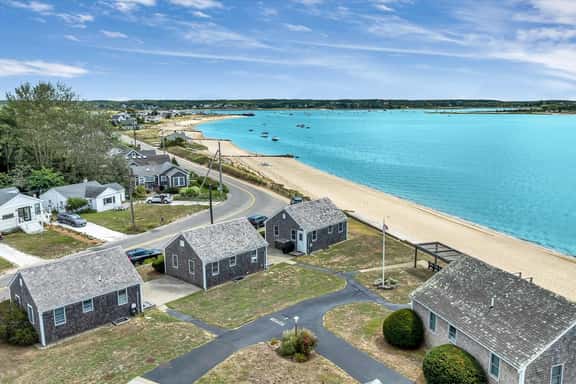 Waterfront Cottage With Private Beach! (2052) - Image 1