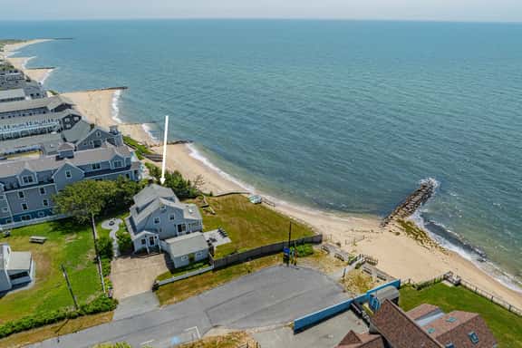 Private Beach On Nantucket Sound! (2055) - Image 1