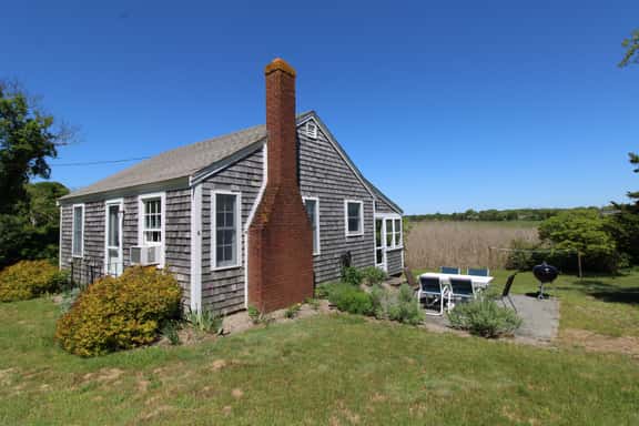 Cozy Cottage Near Rock Harbor (2223) - Image 1