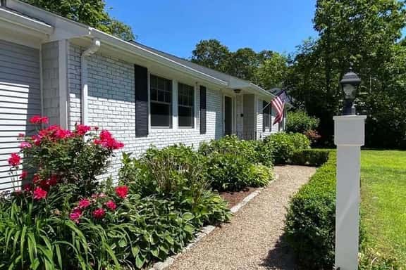 Sought after Wianno Circle area home close to Dowses beach RPMS083 - Image 1