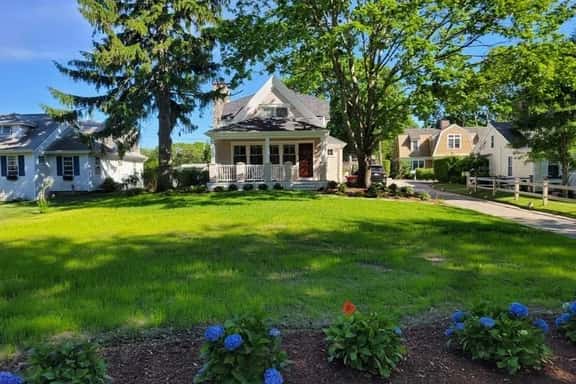 In the Heart of Osterville Village, Newly renovated, Pets considered RPMS087 - Image 1