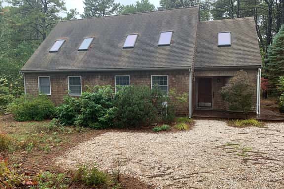 Gorgeous Light and Airy 4 Beds in the woods! (CS0030) - Image 1