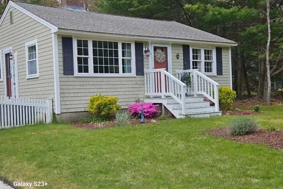 Cotuit Getaway Near Beaches RPMS146 - Image 1