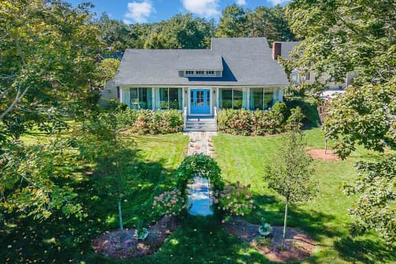 Relaxing Cape Cod Stay in a Charming Osterville Setting RPAM121 - Image 1