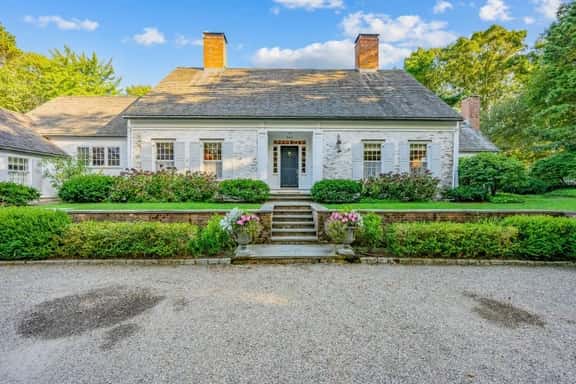 Just listed.  Renovated luxury rental with pool in Oyster Harbors.  RPMS174 - Image 1