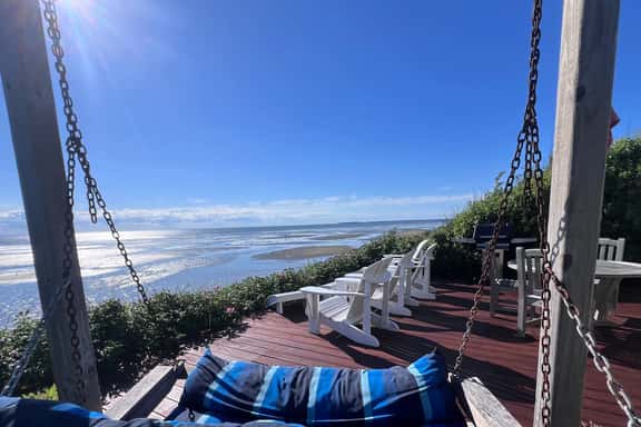 Beachfront on Cape Cod Bay in Eastham! (1039) - Image 1